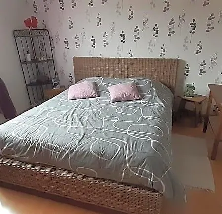 Chez Evelyne D'hotes * Verdun-sur-Meuse